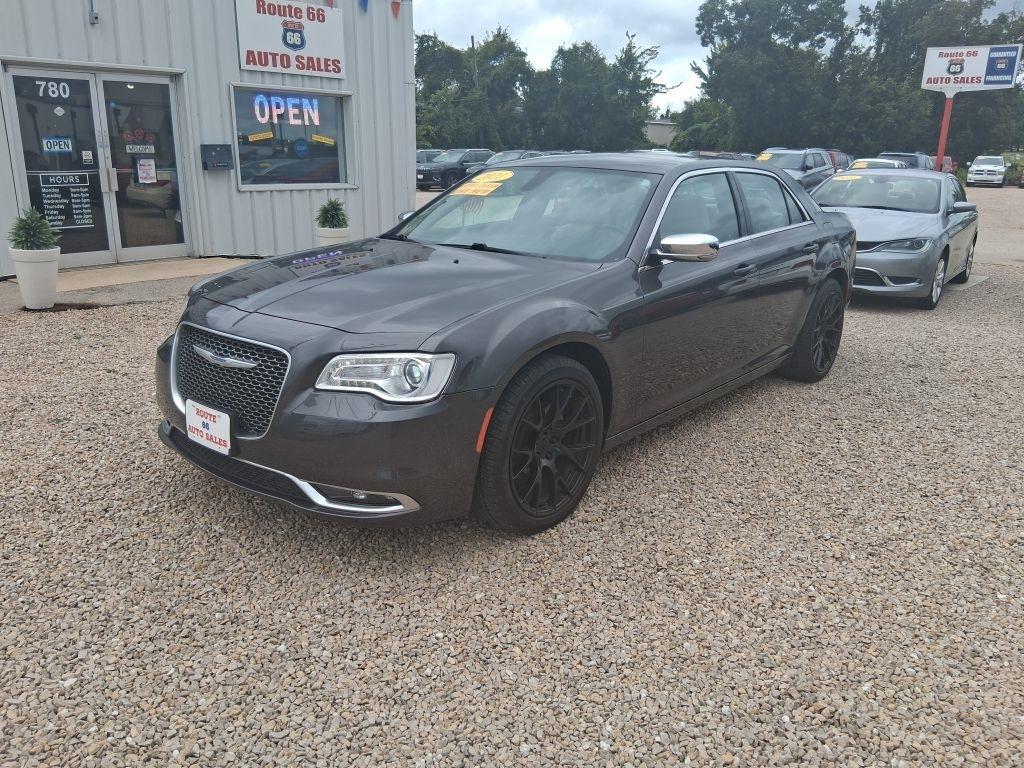 Chrysler 300 Touring 2021