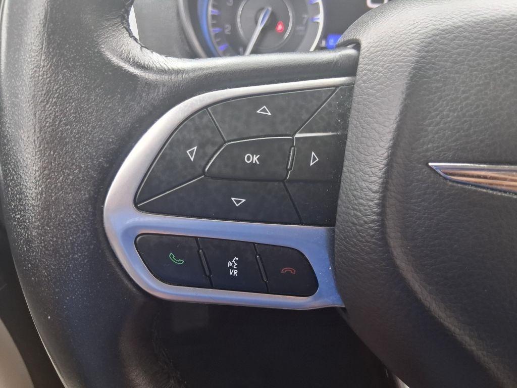 Chrysler 300 Touring 2021