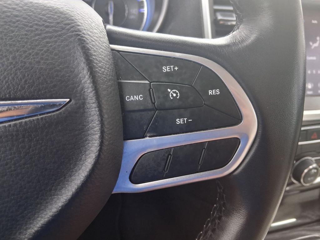 Chrysler 300 Touring 2021