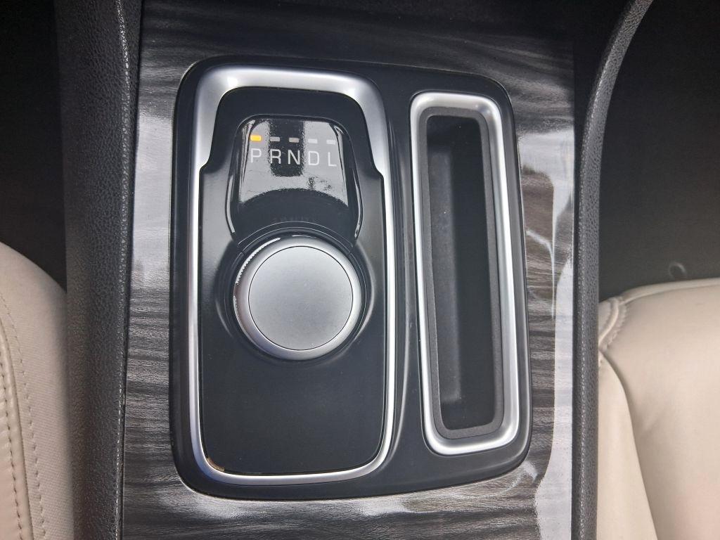 Chrysler 300 Touring 2021