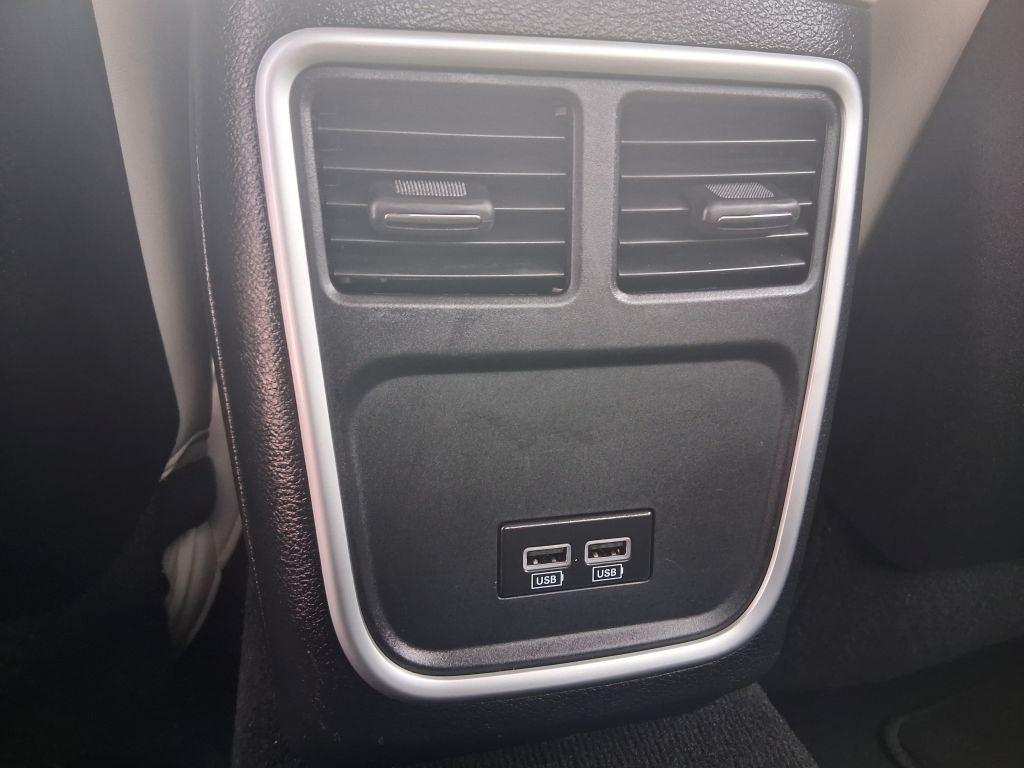 Chrysler 300 Touring 2021