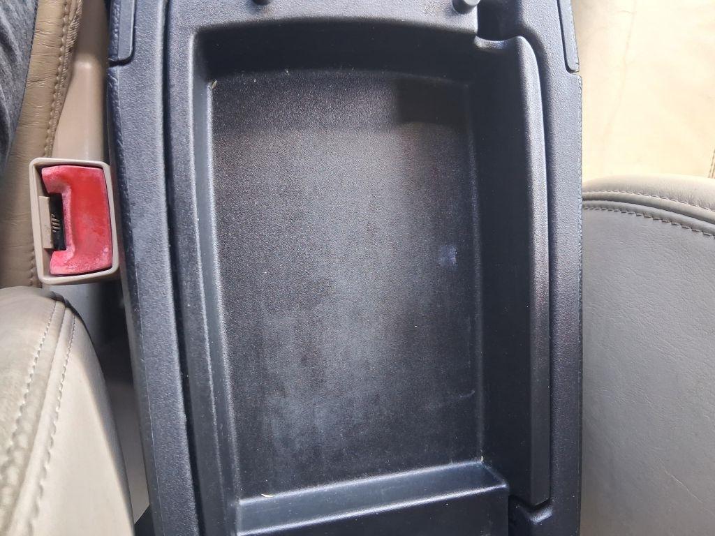 Chrysler 200  2013