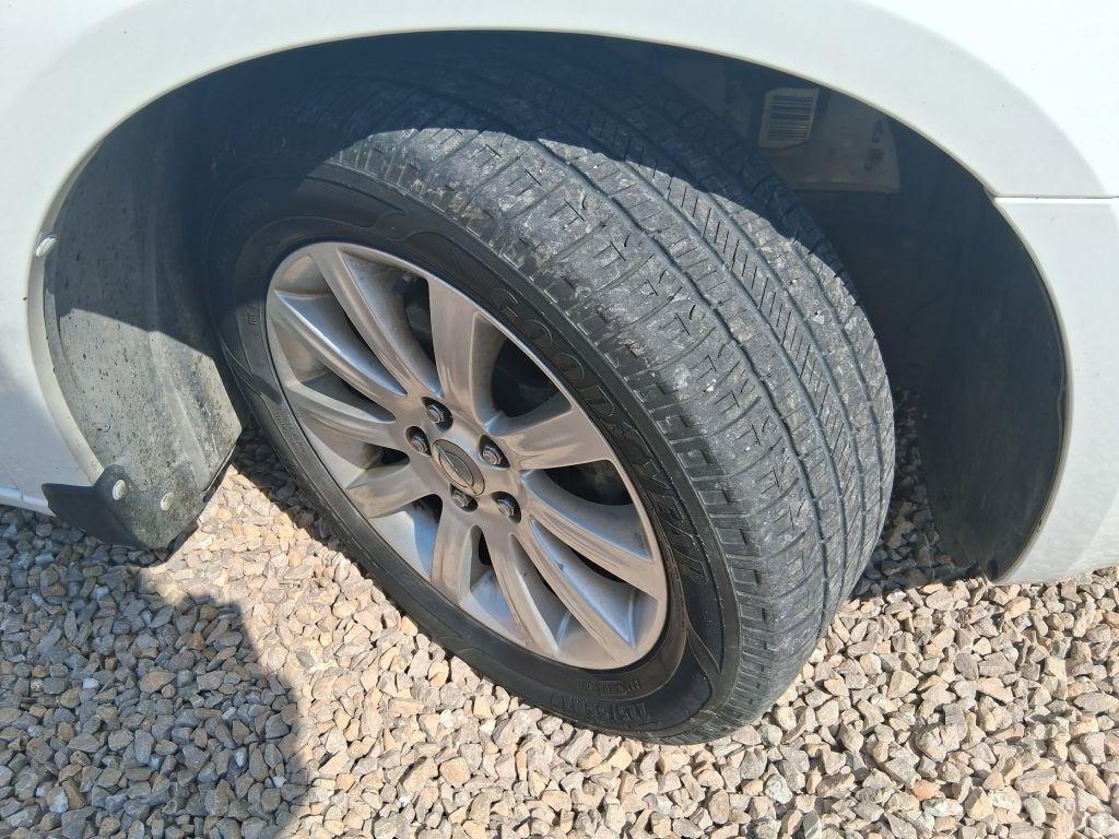 Chrysler 200  2013