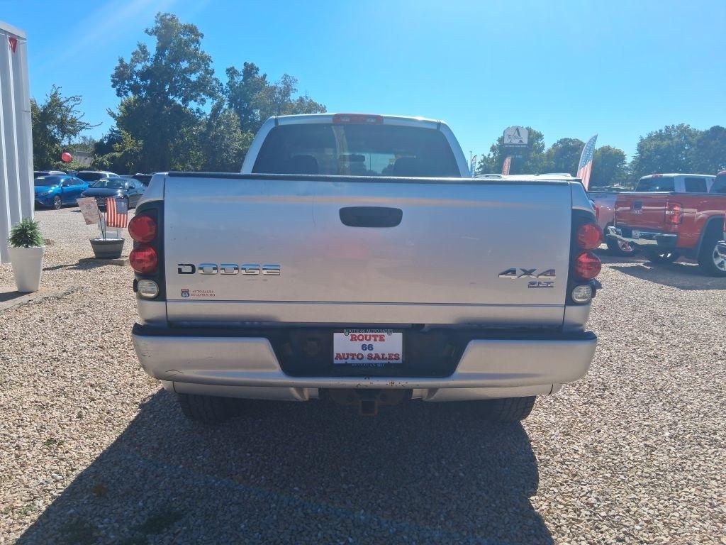Dodge Ram 1500  2004
