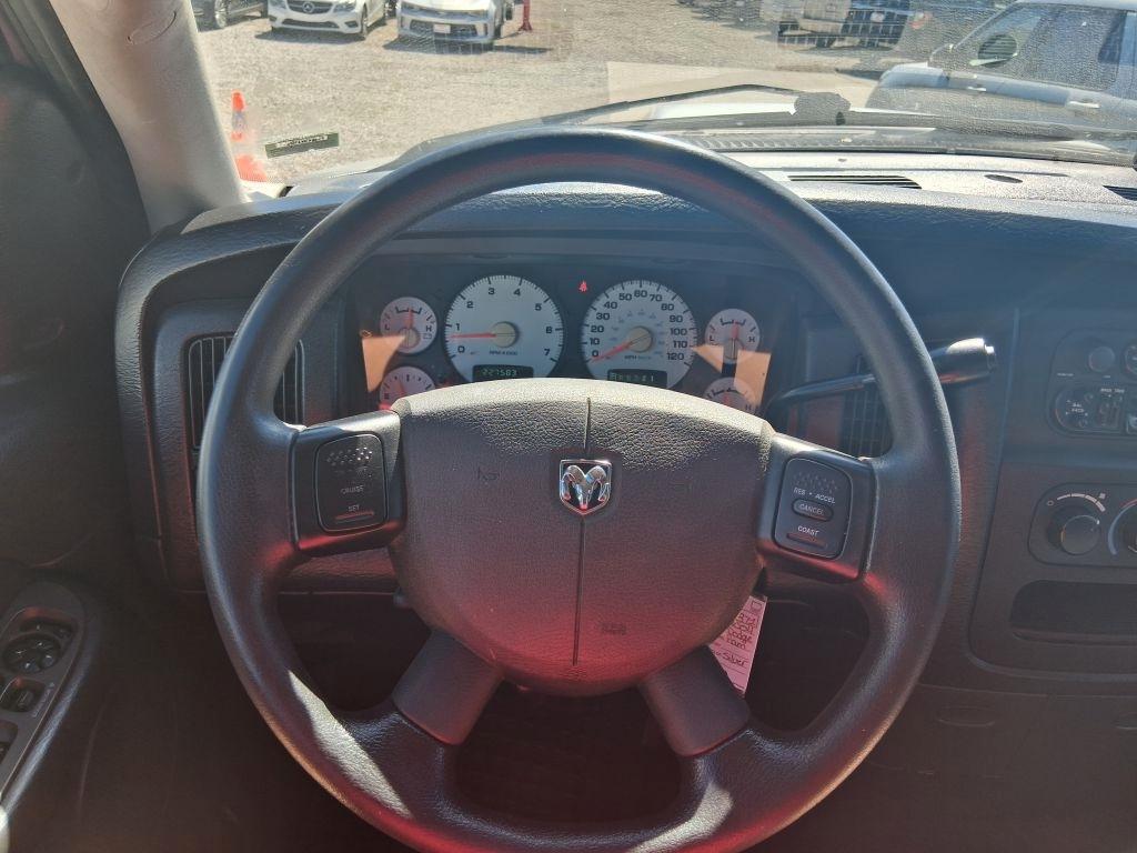 Dodge Ram 1500  2004