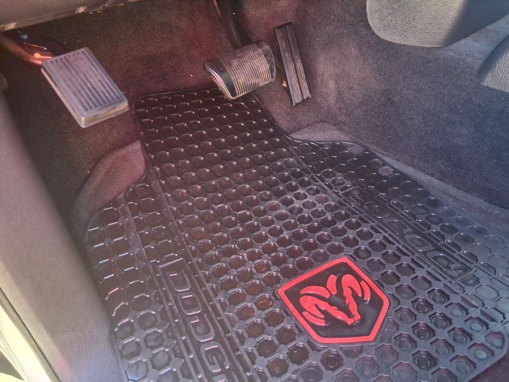 Dodge Ram 1500  2004