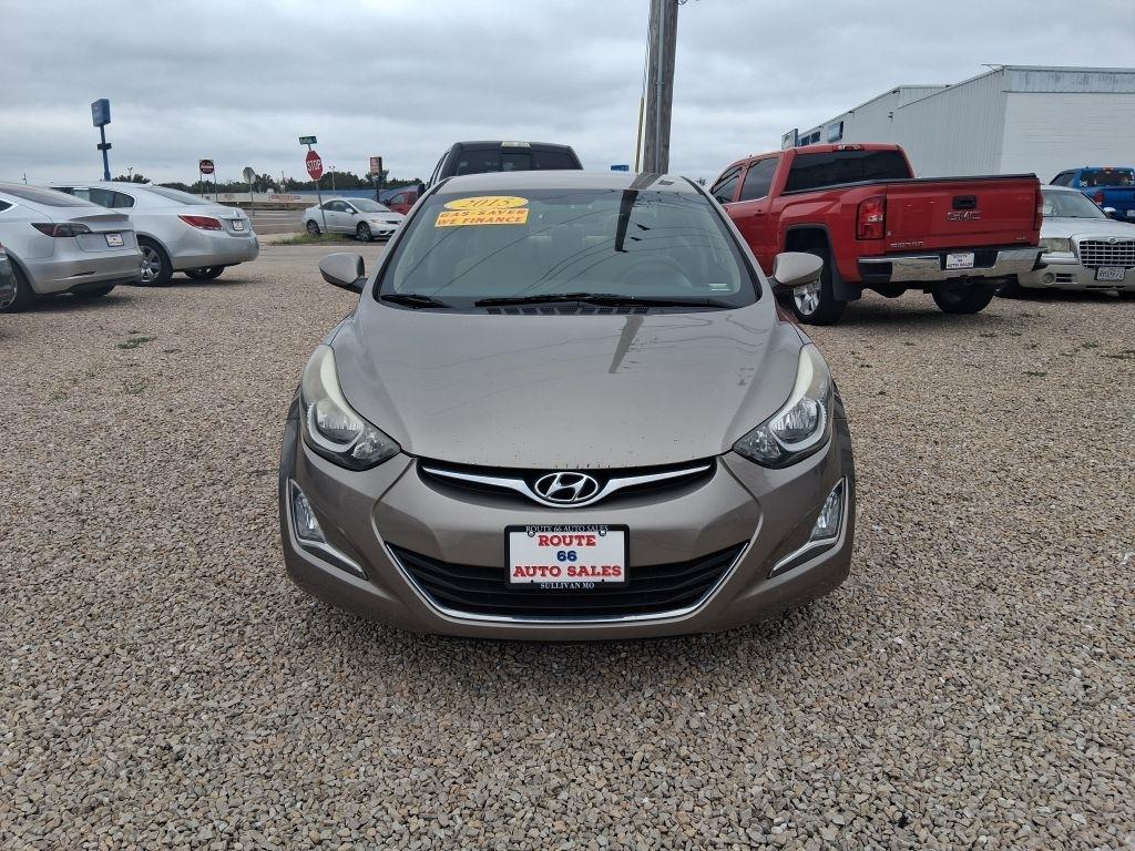 Hyundai Elantra  2015