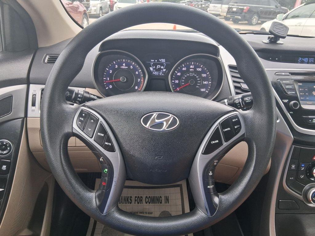 Hyundai Elantra  2015