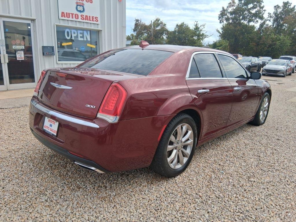 Chrysler 300  2018