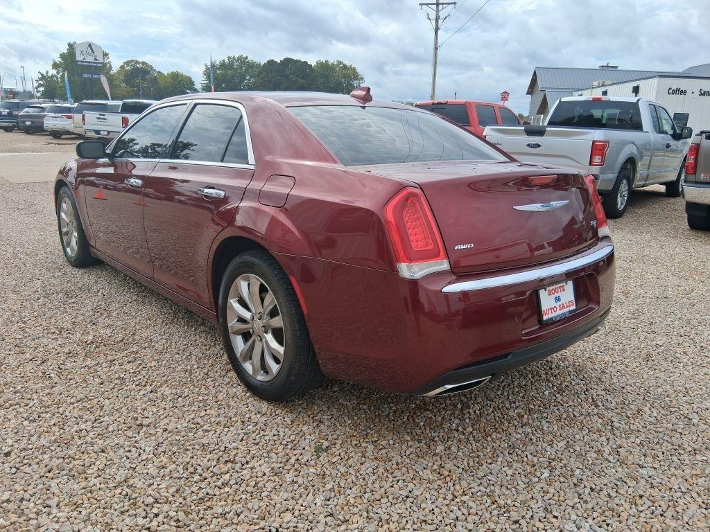 Chrysler 300  2018