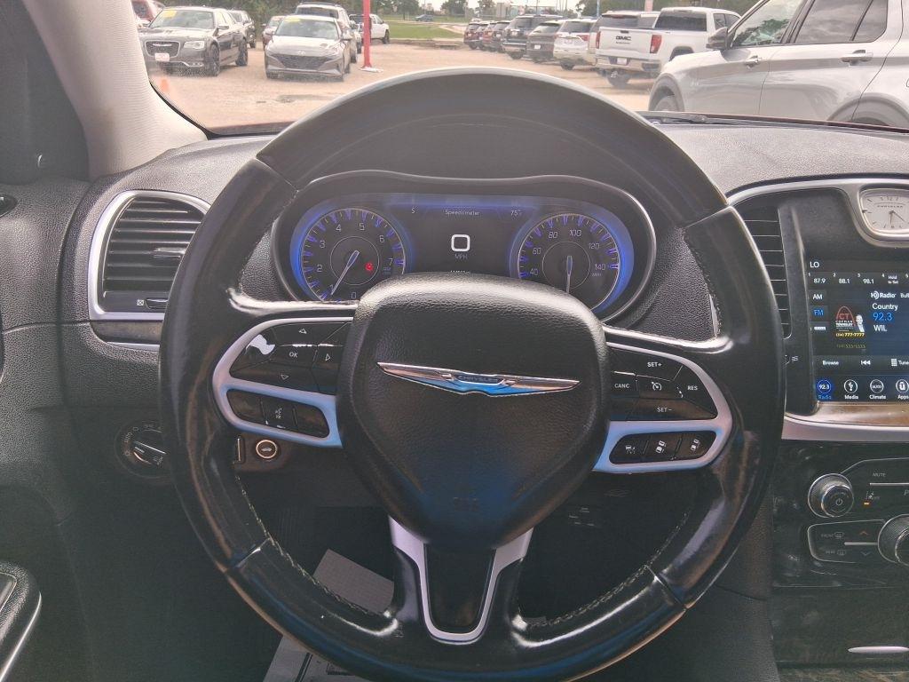 Chrysler 300  2018