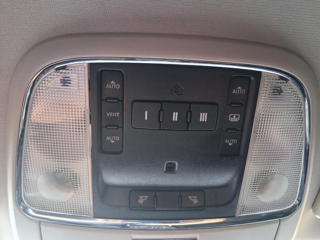Chrysler 300  2018