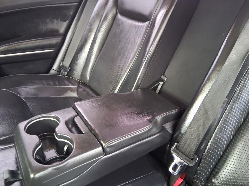 Chrysler 300  2018
