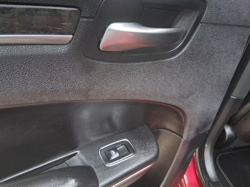Chrysler 300  2018