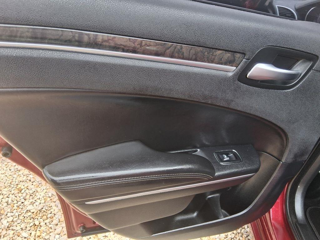 Chrysler 300  2018