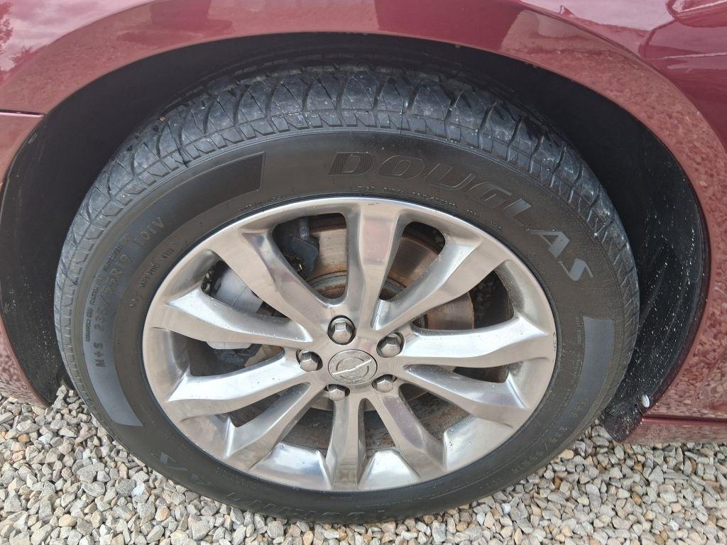 Chrysler 300  2018