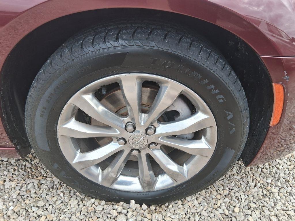 Chrysler 300  2018