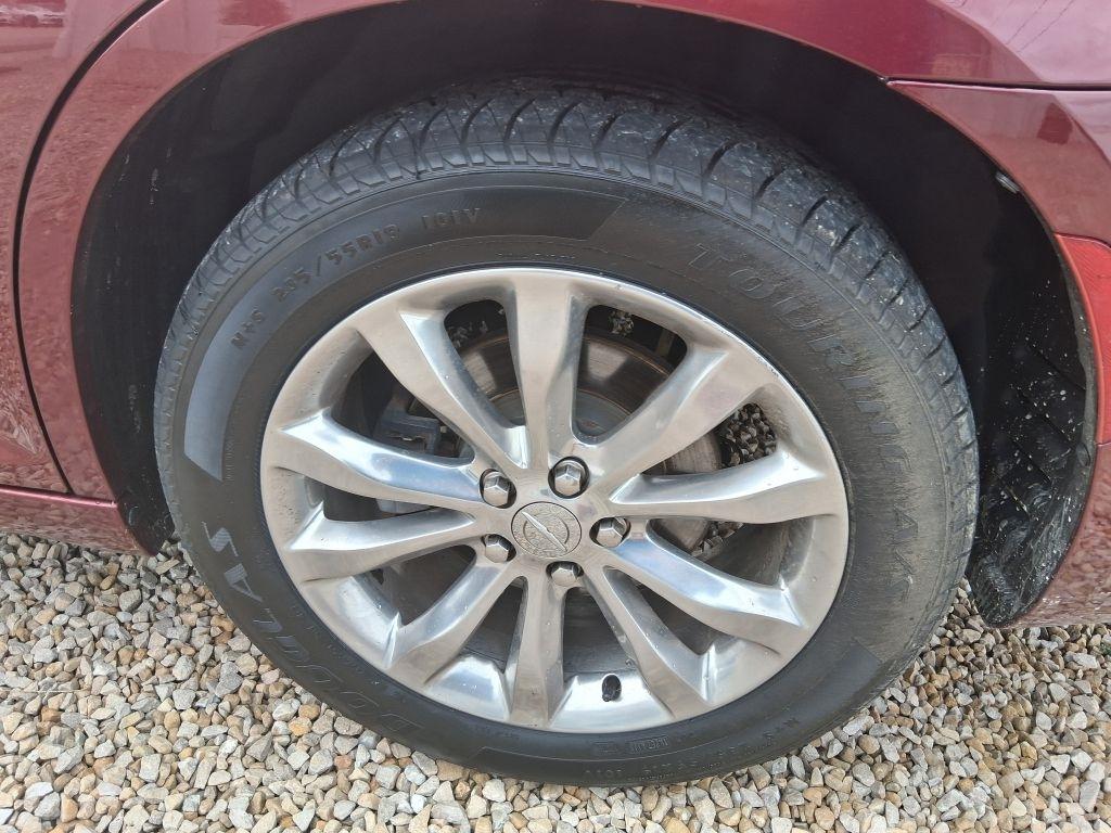 Chrysler 300  2018