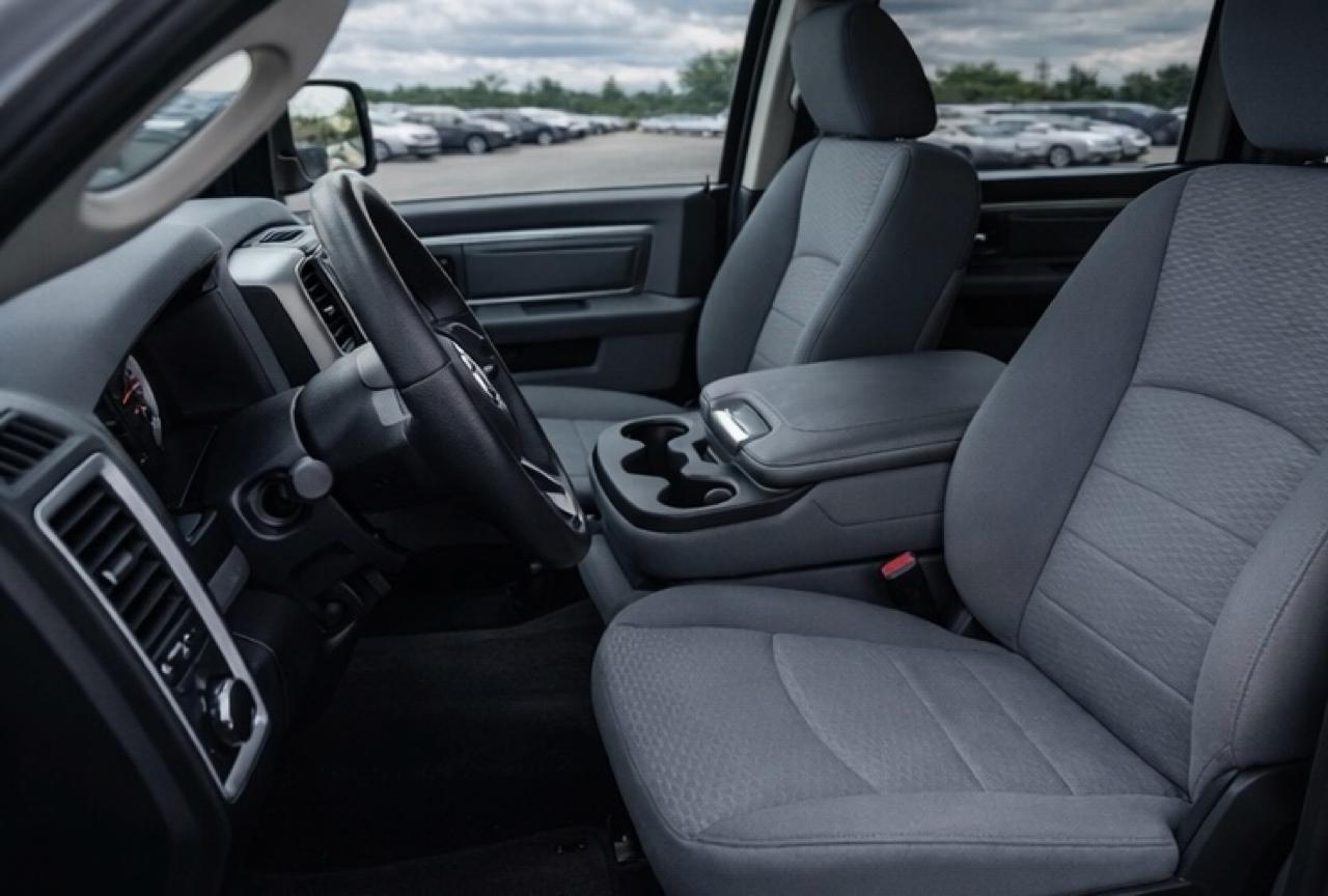 RAM 1500 SLT Crew Cab SWB 4WD 2016