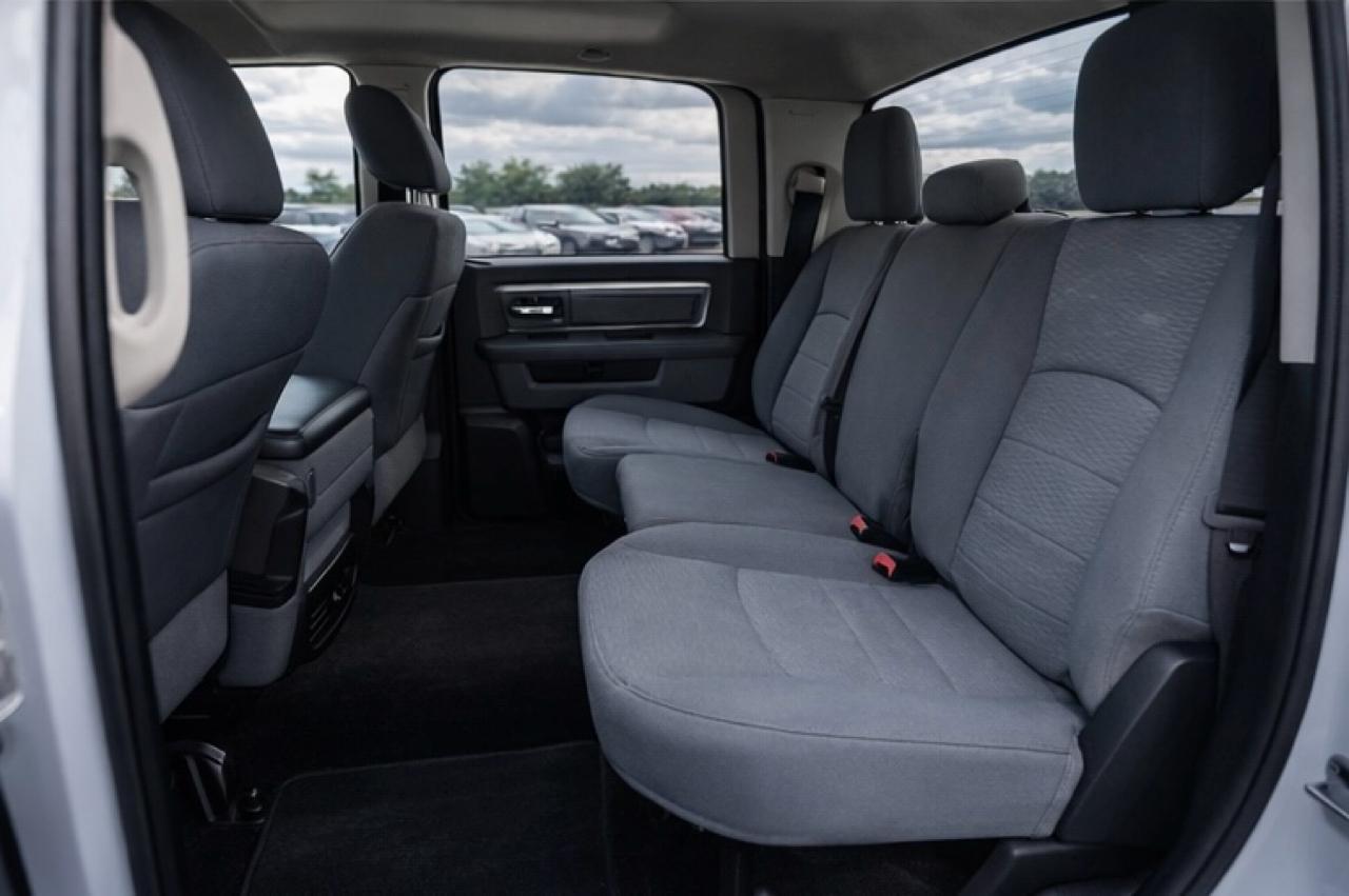 RAM 1500 SLT Crew Cab SWB 4WD 2016