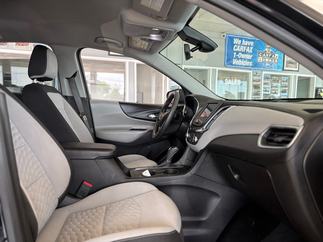 Chevrolet Equinox LS 2WD 2020 Chevrolet Equinox LS 2WD 2020