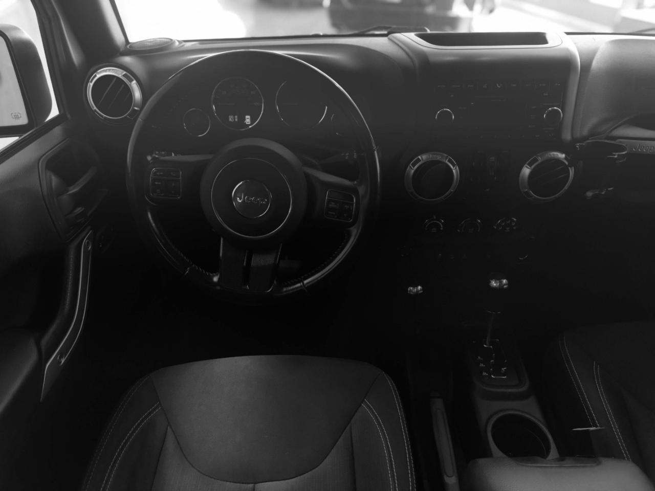 Jeep Wrangler JK Unlimited Sahara 4WD 2018