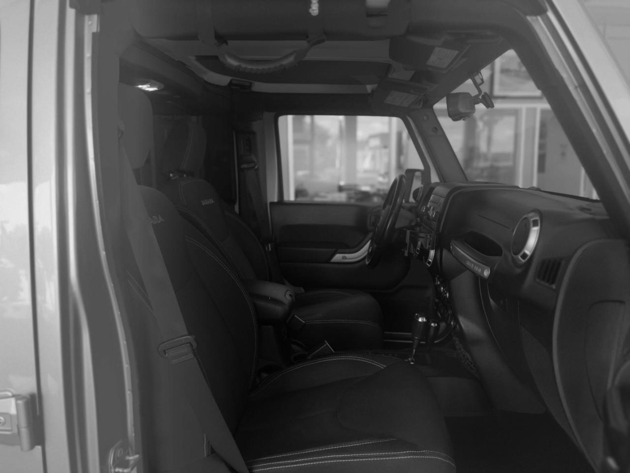 Jeep Wrangler JK Unlimited Sahara 4WD 2018