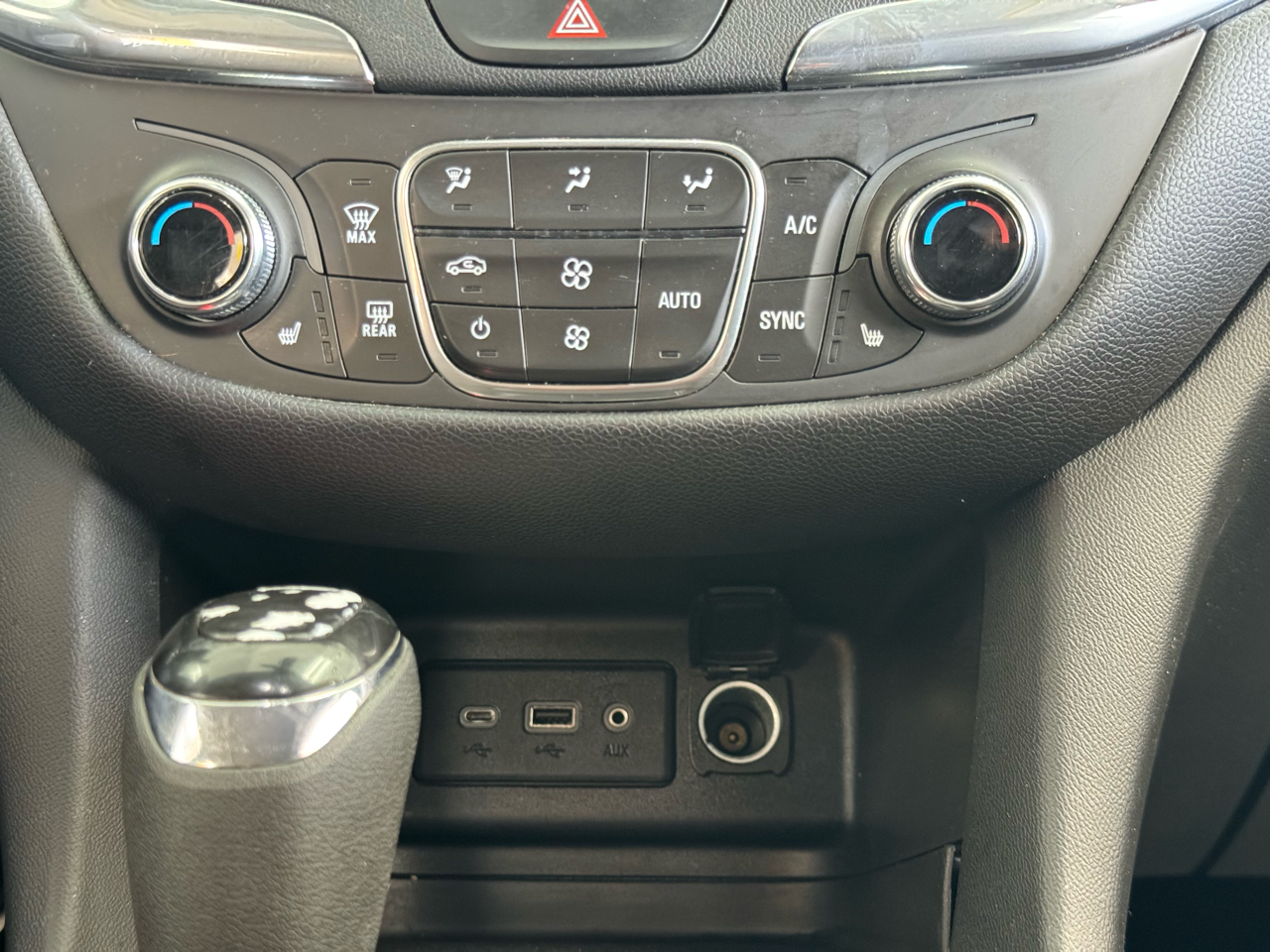Chevrolet Equinox LT 2WD 2020 Chevrolet Equinox LT 2WD 2020