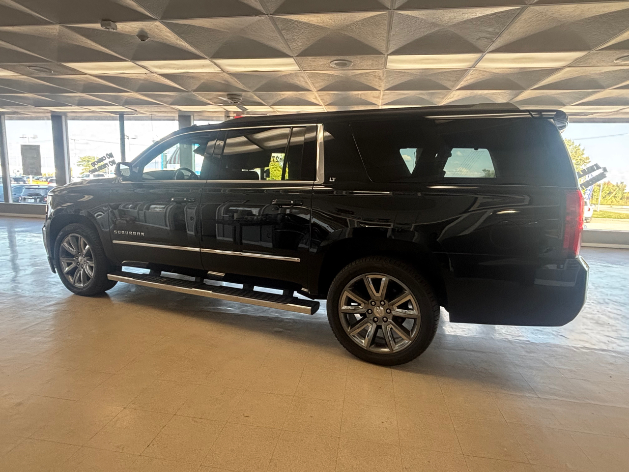Chevrolet Suburban LT 4WD 2018 Chevrolet Suburban LT 4WD 2018