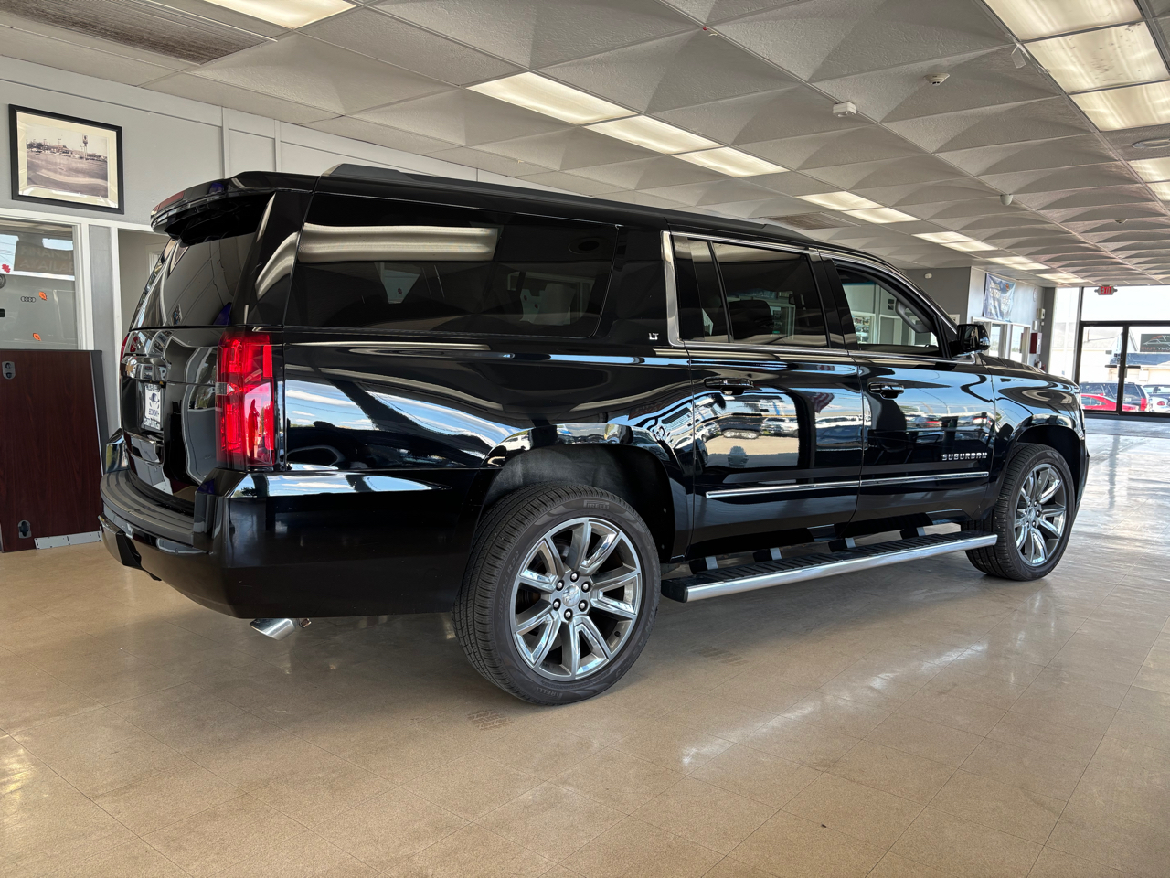 Chevrolet Suburban LT 4WD 2018 Chevrolet Suburban LT 4WD 2018