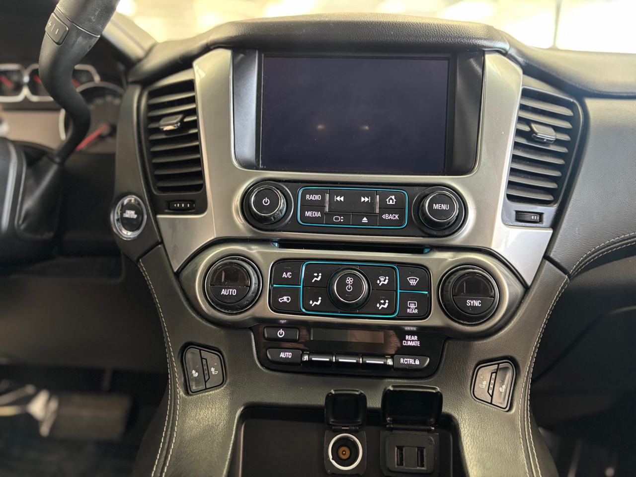 Chevrolet Suburban LT 4WD 2018 Chevrolet Suburban LT 4WD 2018