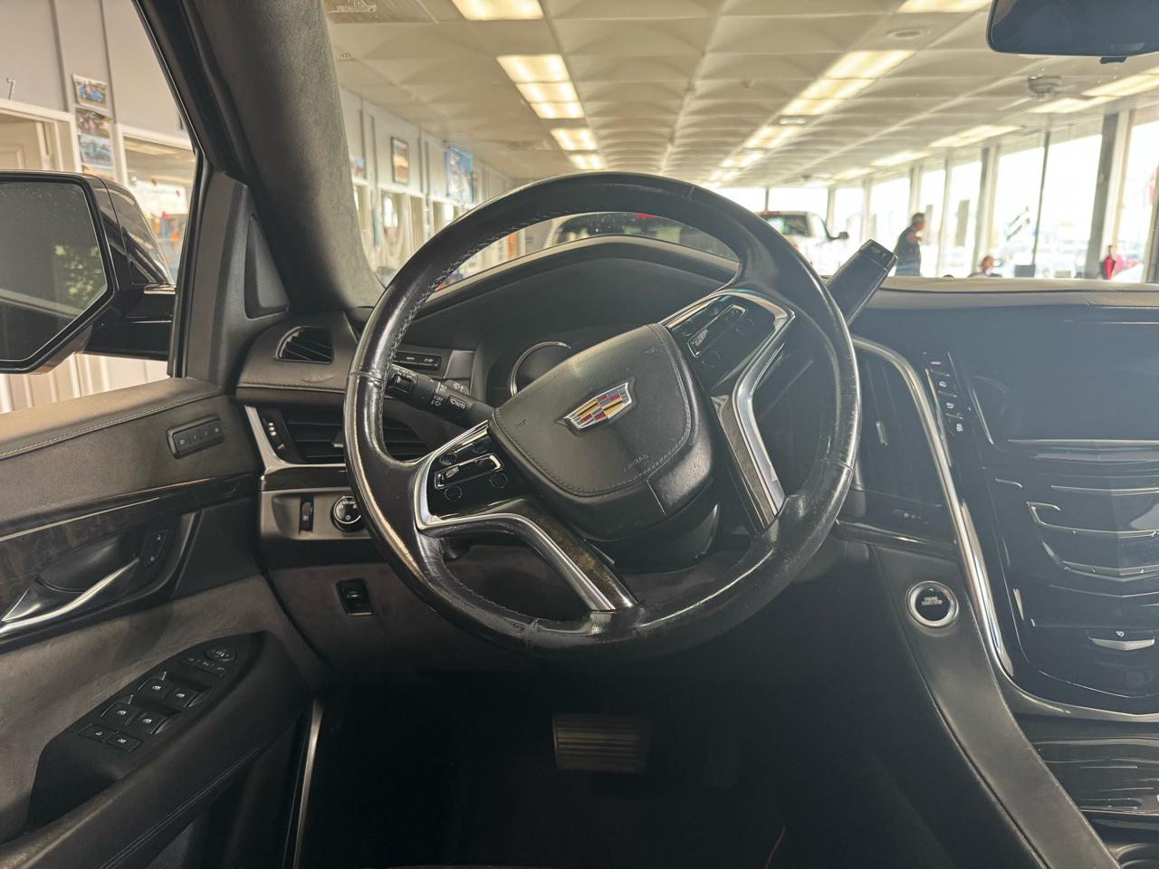 Cadillac Escalade ESV Platinum 4WD 2020