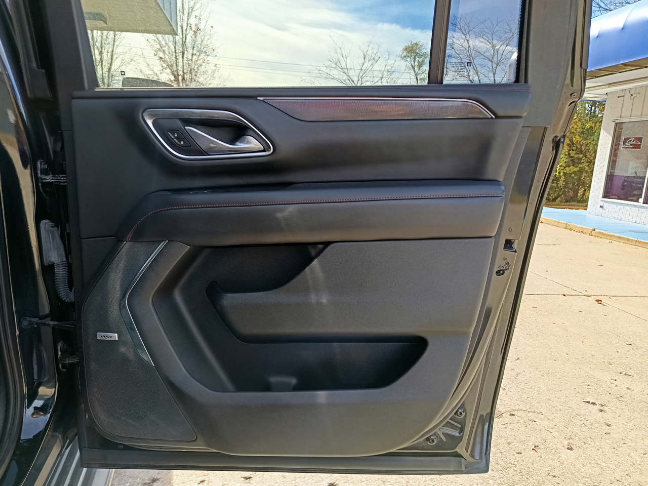 Chevrolet Suburban RST 4WD 2021