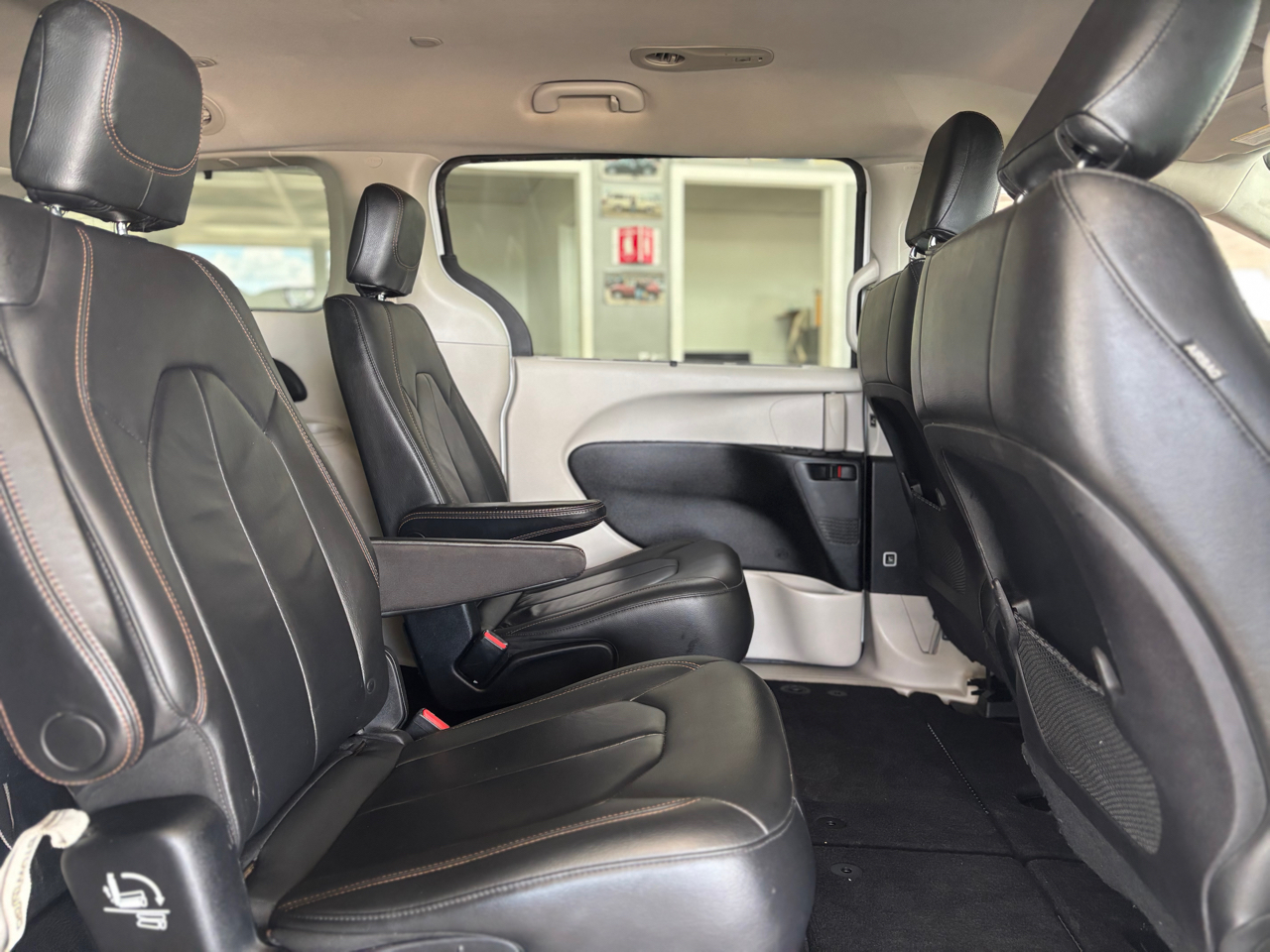 Chrysler Pacifica Touring-L 2017