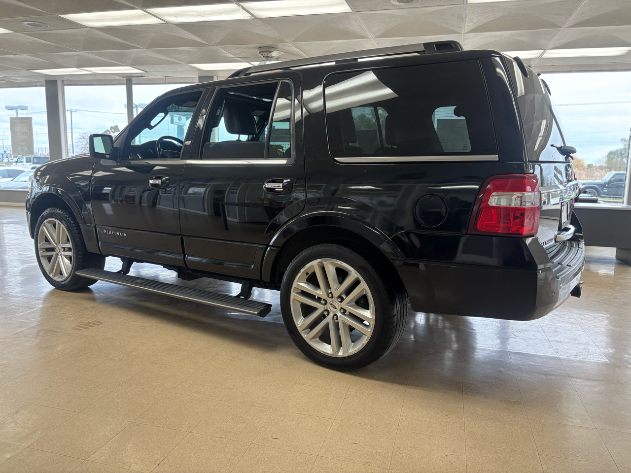 Ford Expedition Platinum 4WD 2017