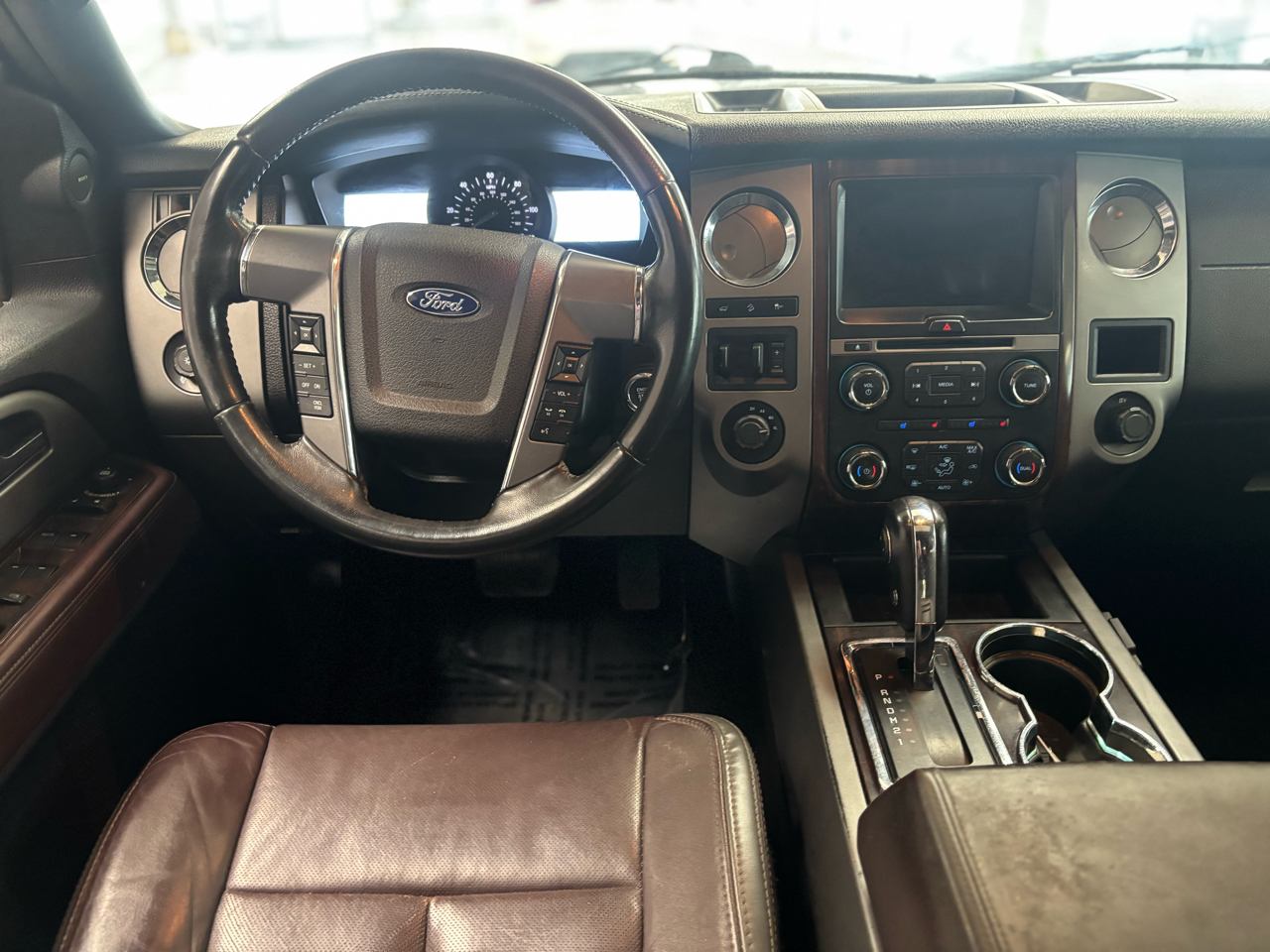 Ford Expedition Platinum 4WD 2017