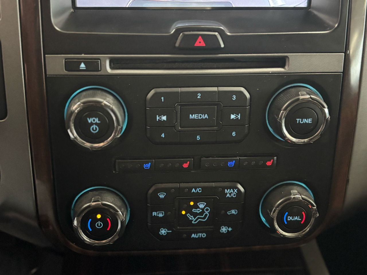 Ford Expedition Platinum 4WD 2017