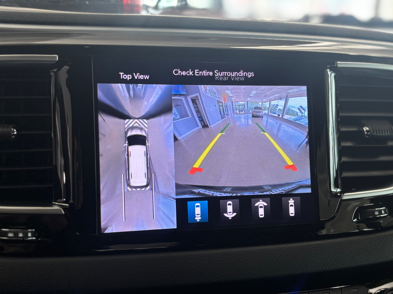 Chrysler Pacifica Touring-L Plus 2019