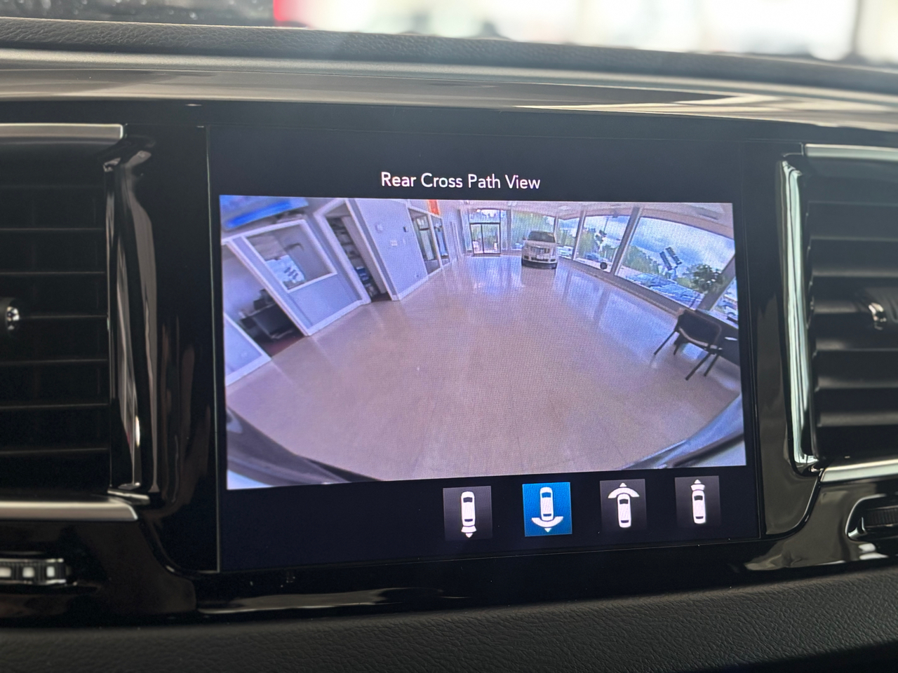 Chrysler Pacifica Touring-L Plus 2019