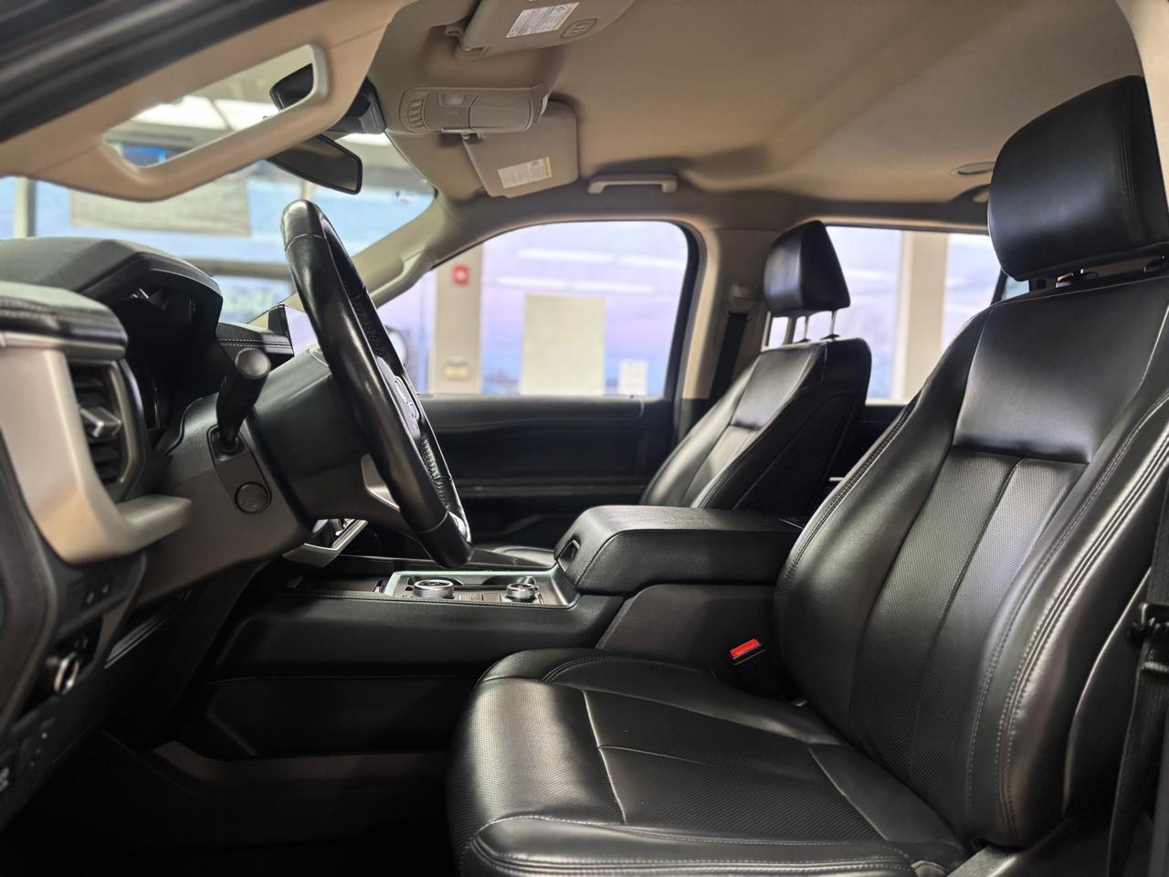 Ford Expedition MAX XLT 4WD 2023