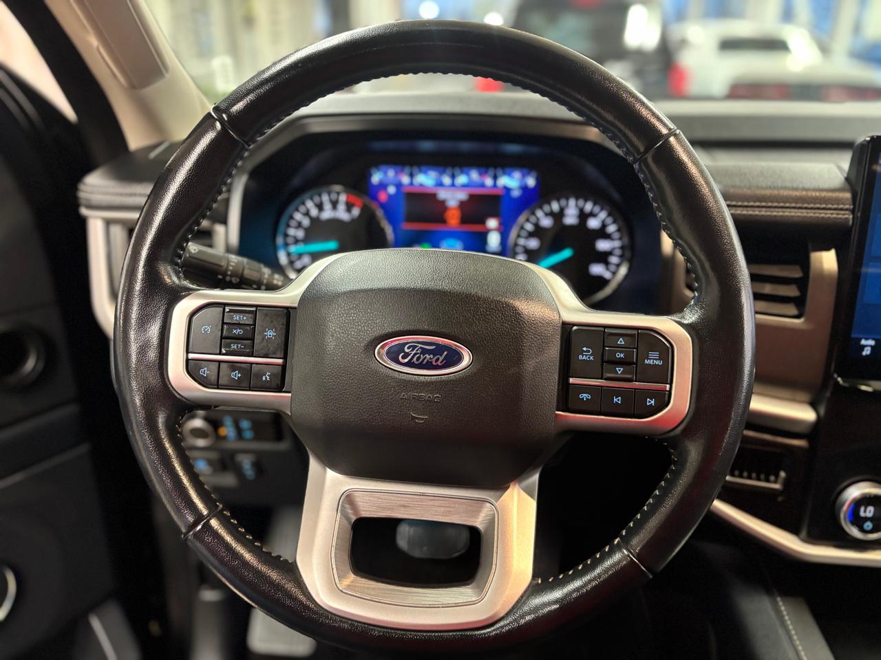 Ford Expedition MAX XLT 4WD 2023