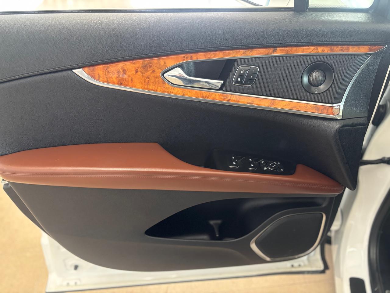 Lincoln Nautilus Reserve AWD 2020