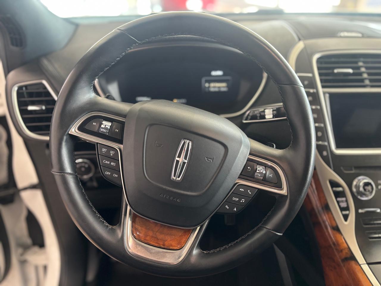 Lincoln Nautilus Reserve AWD 2020