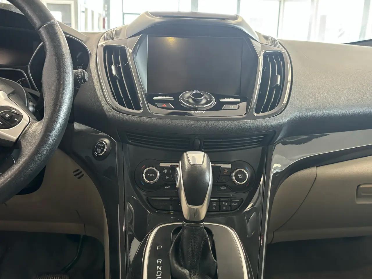 Ford Escape 4WD 4dr Titanium 2014
