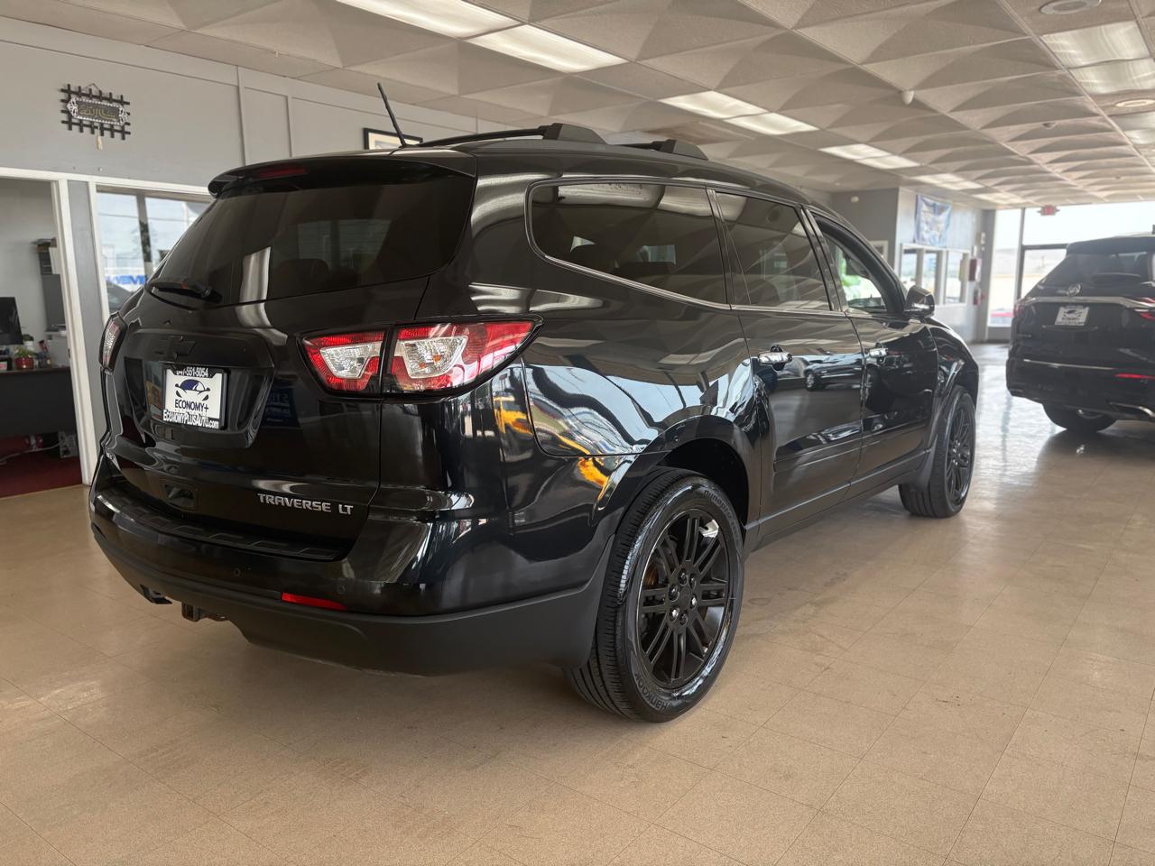 Chevrolet Traverse AWD 4dr LT w/1LT 2015