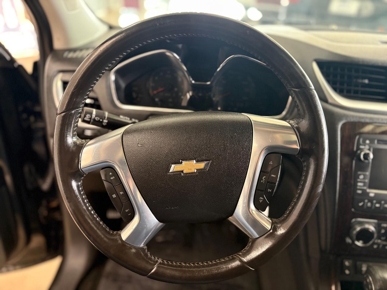 Chevrolet Traverse AWD 4dr LT w/1LT 2015