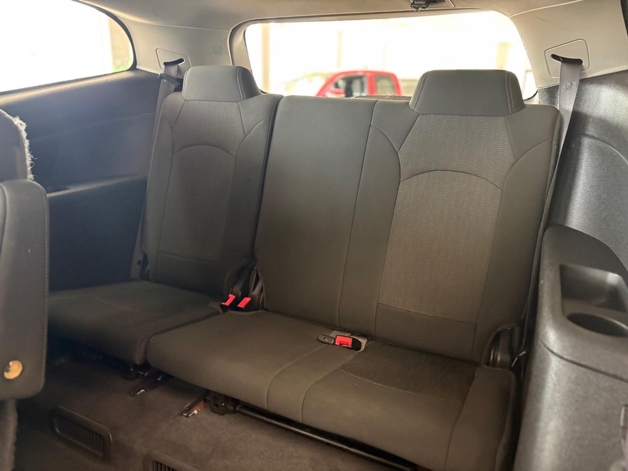 Chevrolet Traverse AWD 4dr LT w/1LT 2015