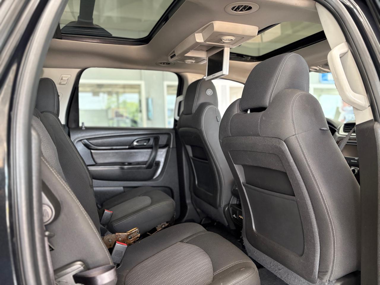 Chevrolet Traverse AWD 4dr LT w/1LT 2015