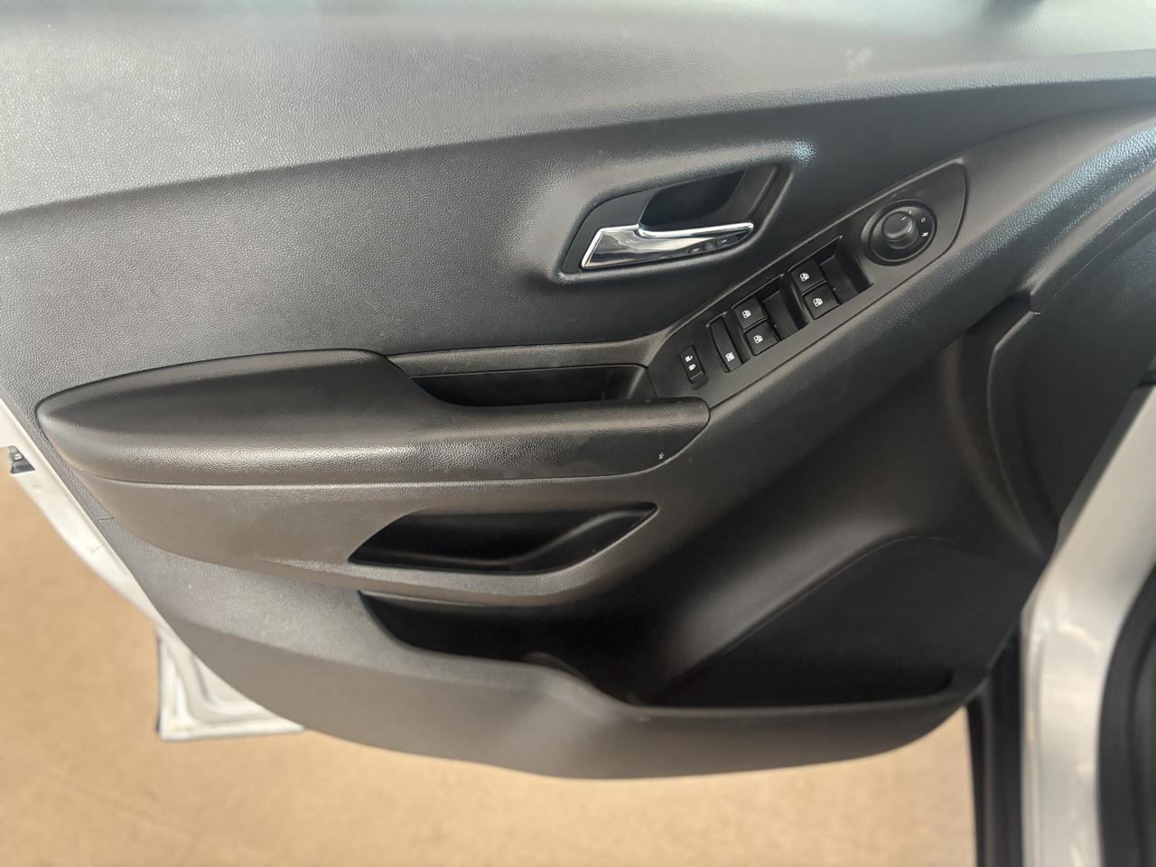 Chevrolet Trax AWD 4dr LT 2022