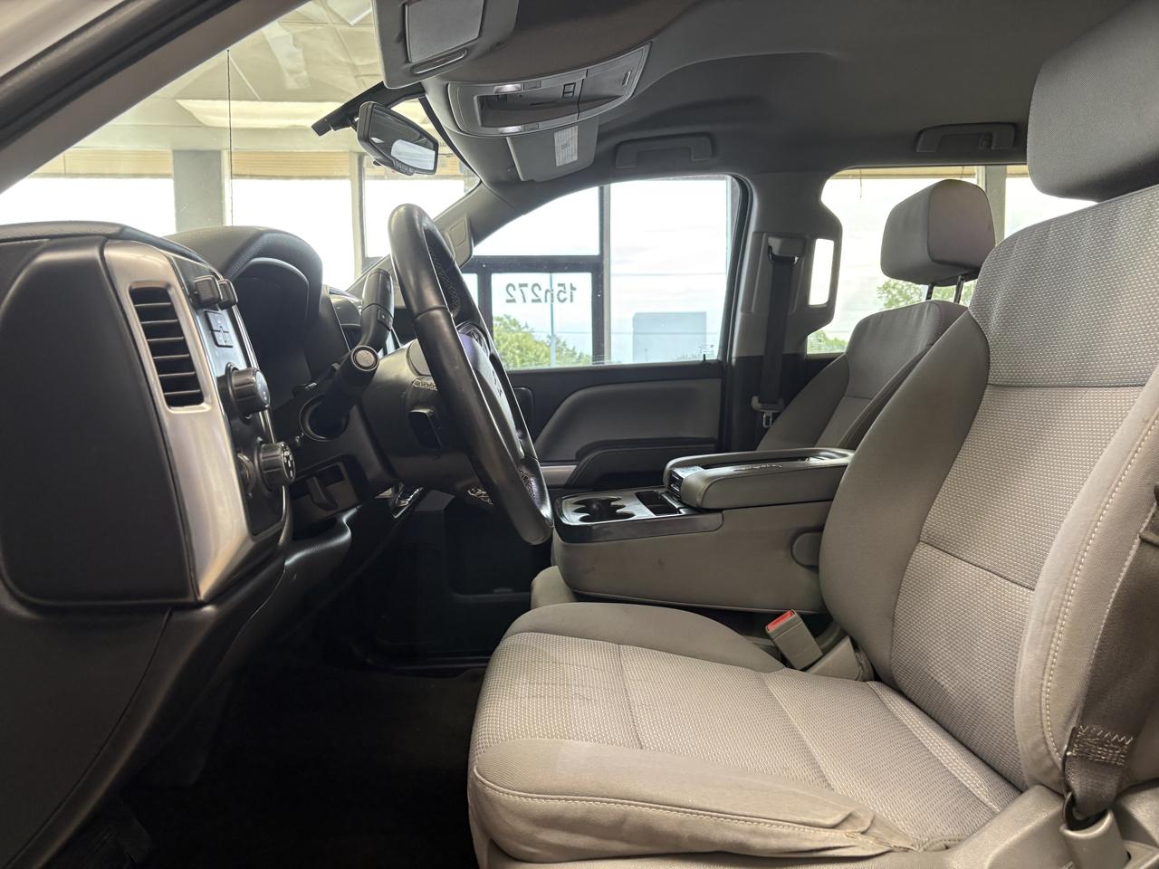 Chevrolet Silverado 1500 4WD Crew Cab 143.5" LT w/2LT 2018